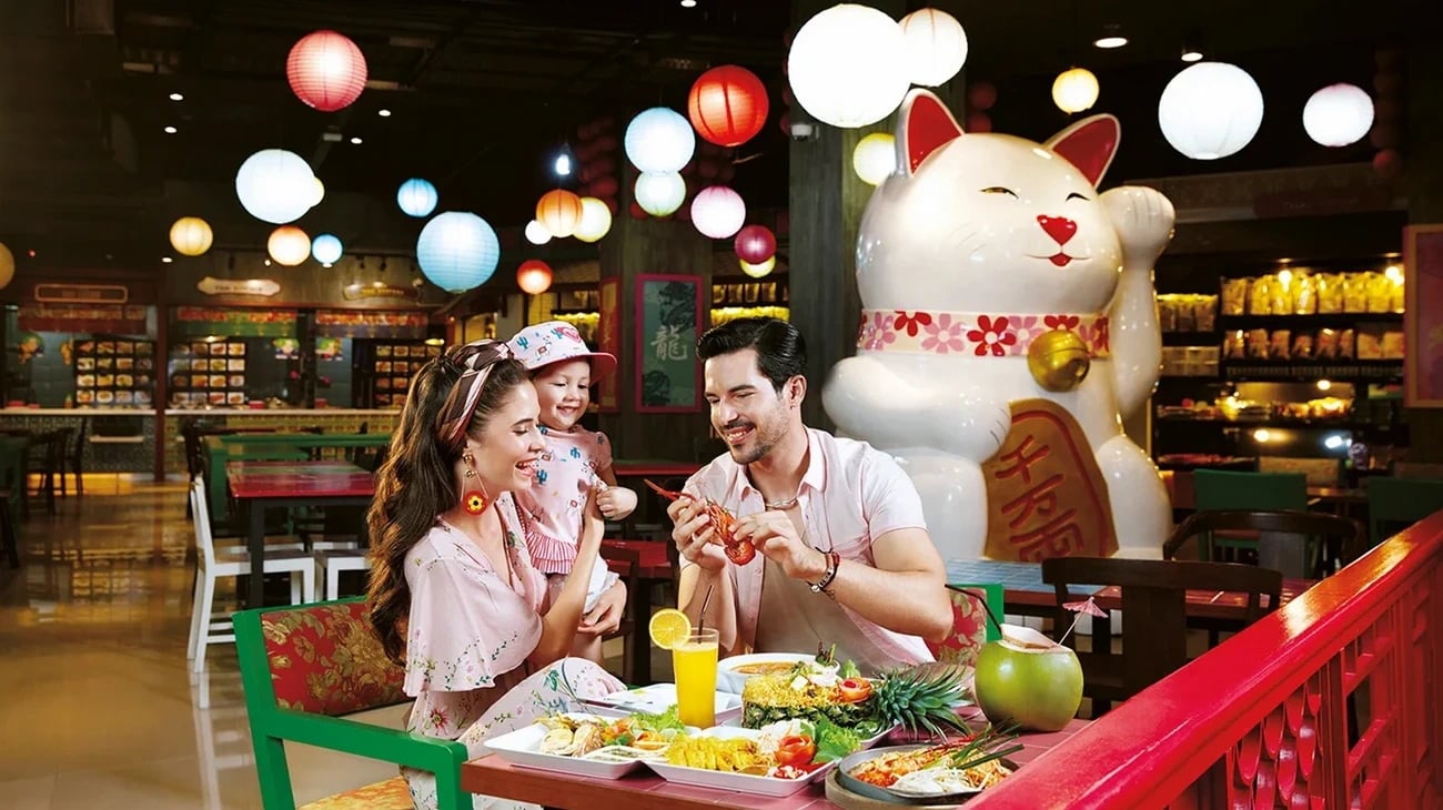 Halal-Friendly Dining and Refreshing Summer Menus
