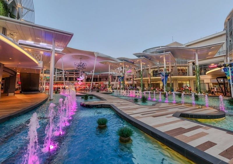 Assembly Point Night Shopping.jpg Assembly Point Night Shopping.jpg